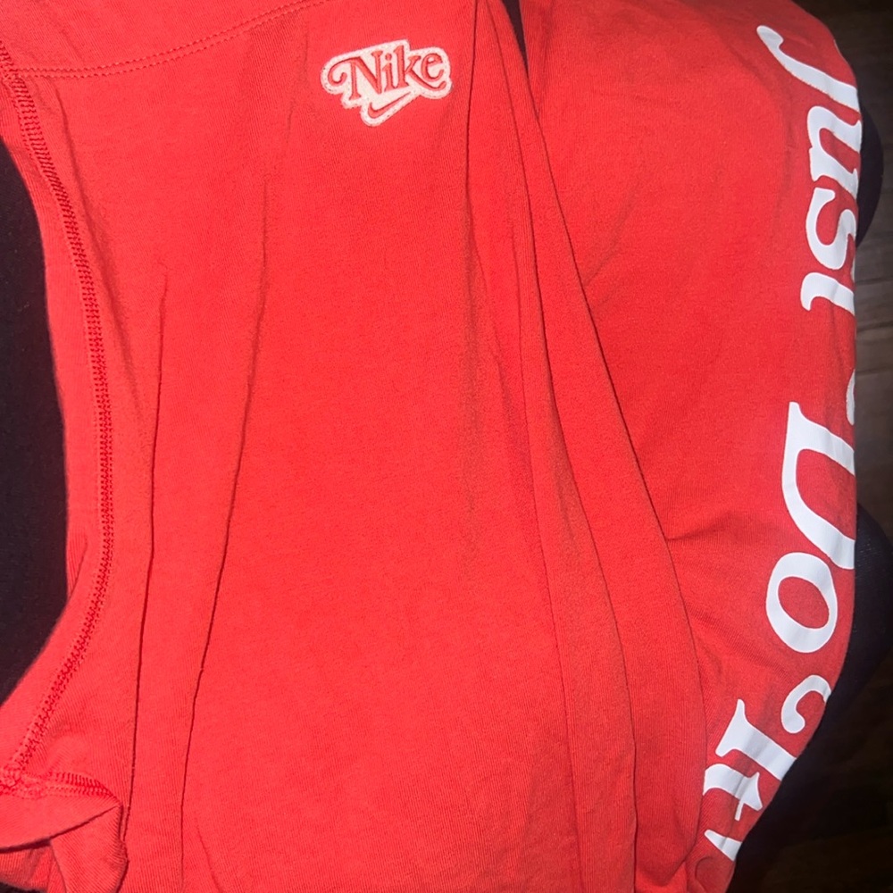 NIKE 2 PC 
SIZE : M/L